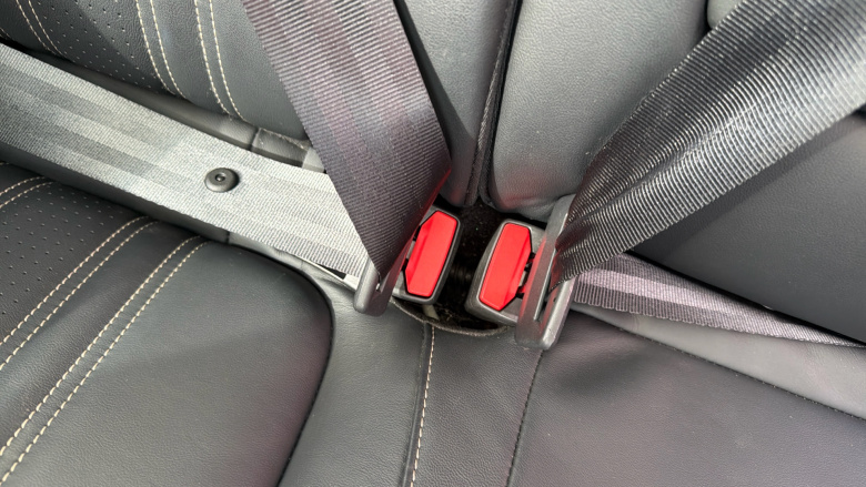 Ford Focus Vignale 1.0 EcoBoost 125 Active X 5dr Petrol Hatchback